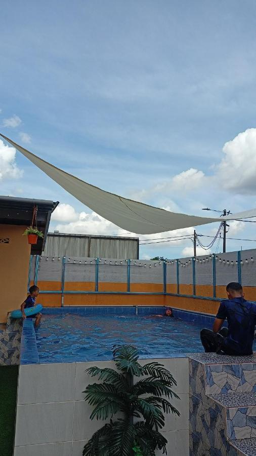 Ns Homestay Private Pool Tanah Merah  Dış mekan fotoğraf