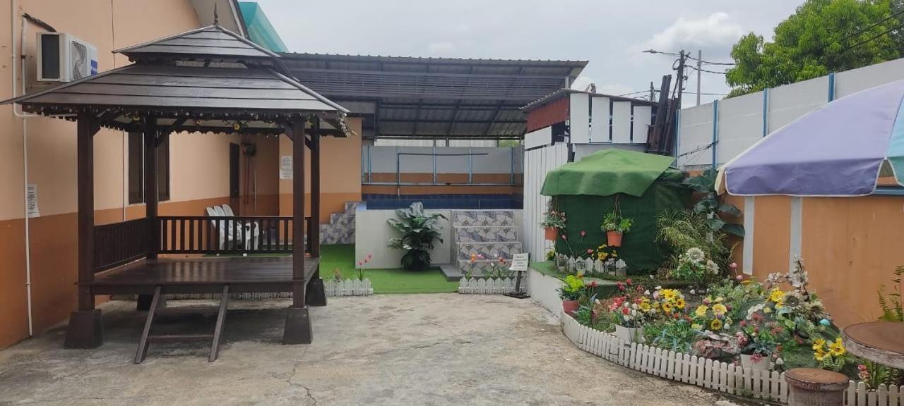 Ns Homestay Private Pool Tanah Merah  Dış mekan fotoğraf